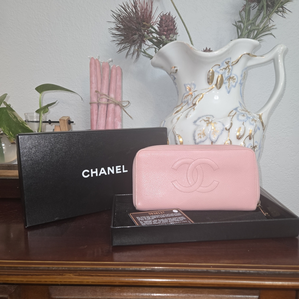 CHANEL Soft Pink Leather Wallet